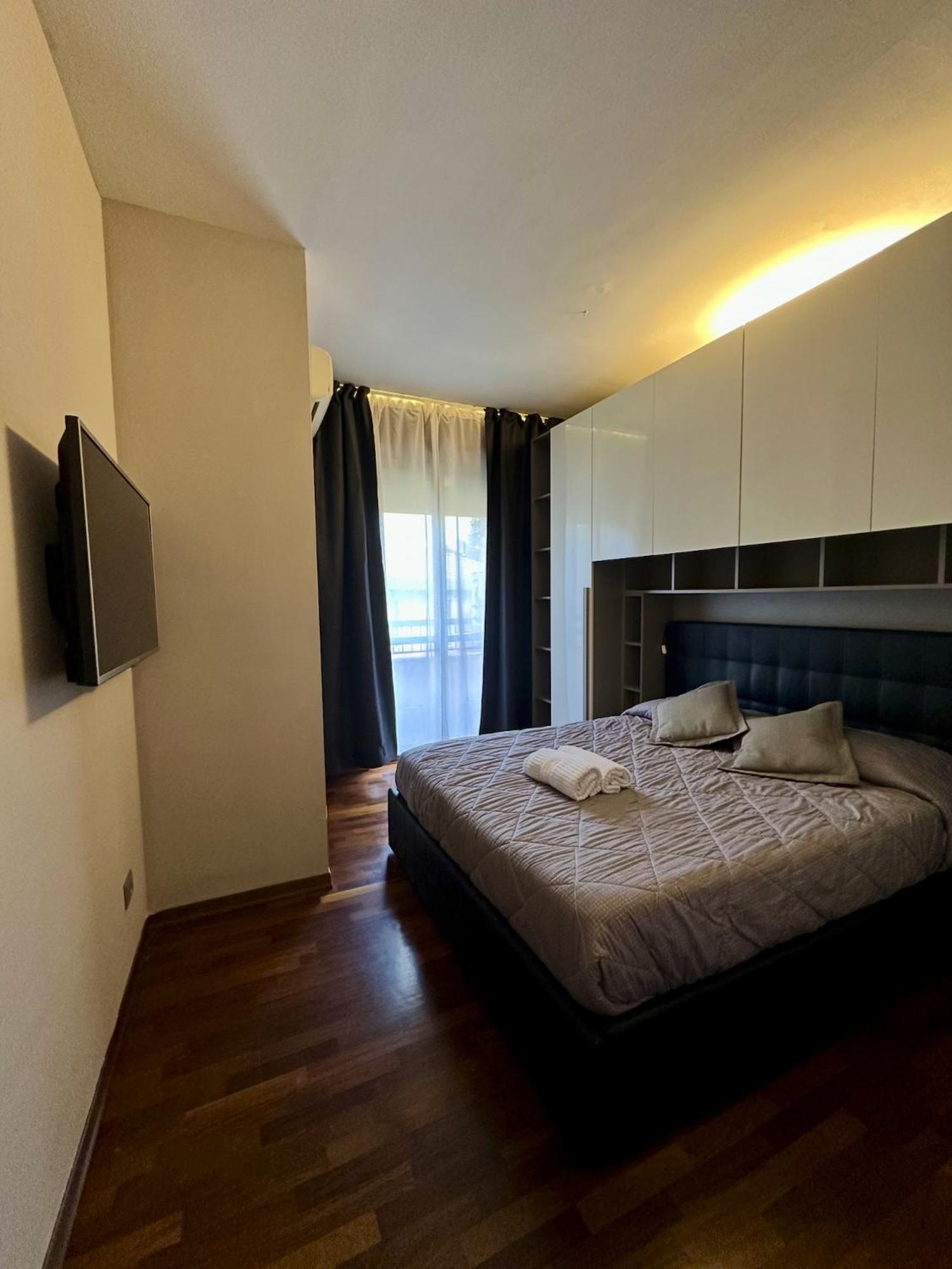 King Apartment Milano Bocconi Exterior photo